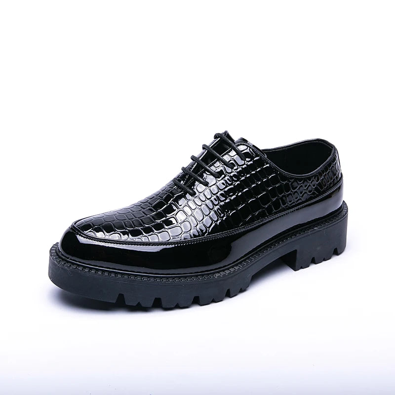 New high-end and trendy pointed-toe leather shoes