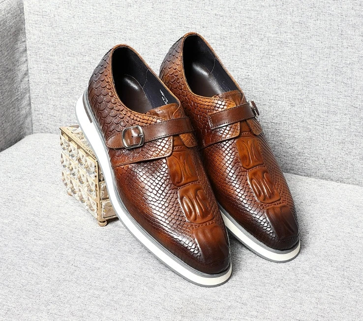 New Genuine Leather Casual Shoes for Men Sneakers Soild Blue Black Sports Style Carved Breathable Business Social Flat Shoe