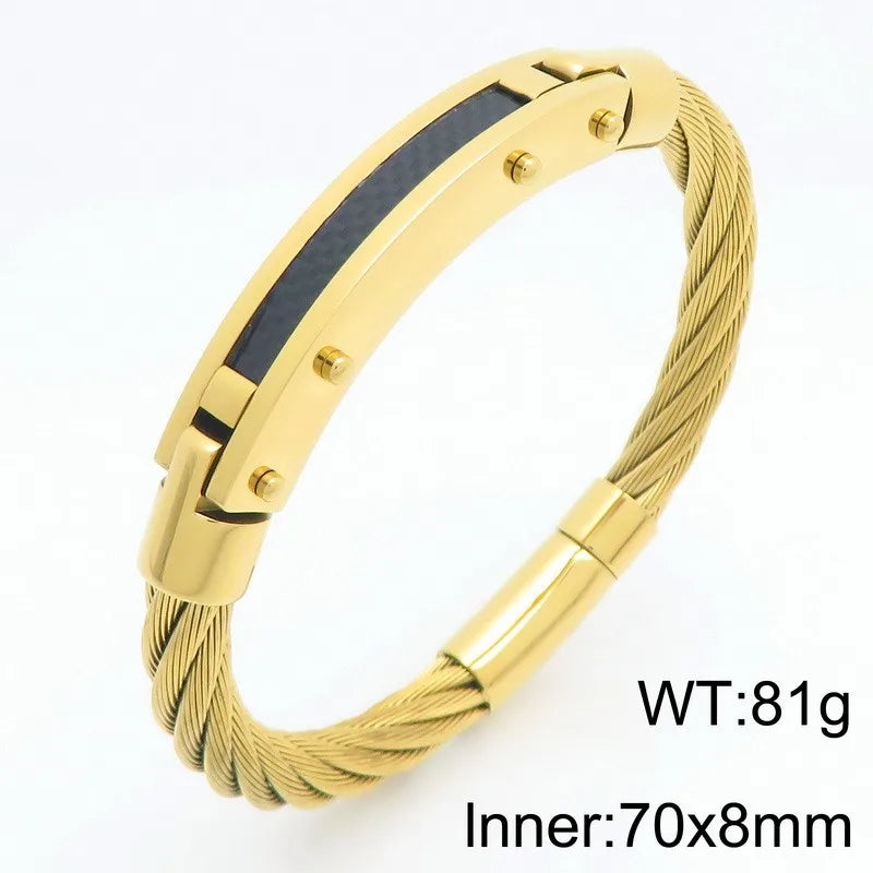 Men's Curved Carbon Fiber Wrap Bracelet