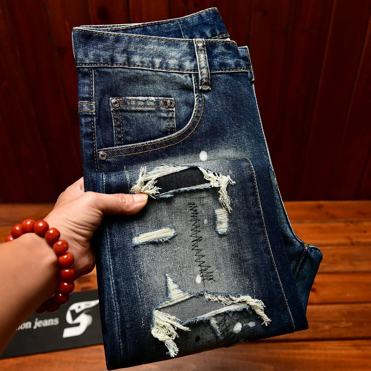 High end nostalgic jeans for men, slim fit with small holes, patches scraped, inkjet street trend, elastic retro denim pants