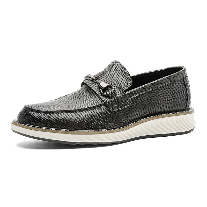 New Arrival Male Loafers Hot-selling Men's Casual Shoes Anti-Slip Slip-On Flats Comfortable Leather Driving Shoes Soft Moccasins
