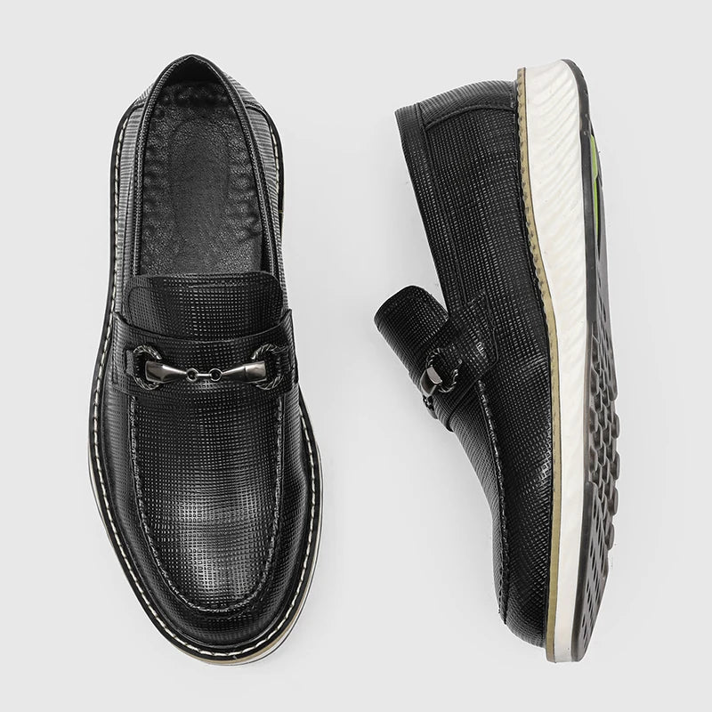 New Arrival Male Loafers Hot-selling Men's Casual Shoes Anti-Slip Slip-On Flats Comfortable Leather Driving Shoes Soft Moccasins